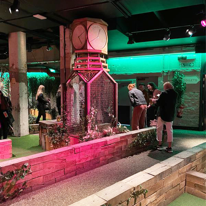 Crazy golf hats deals